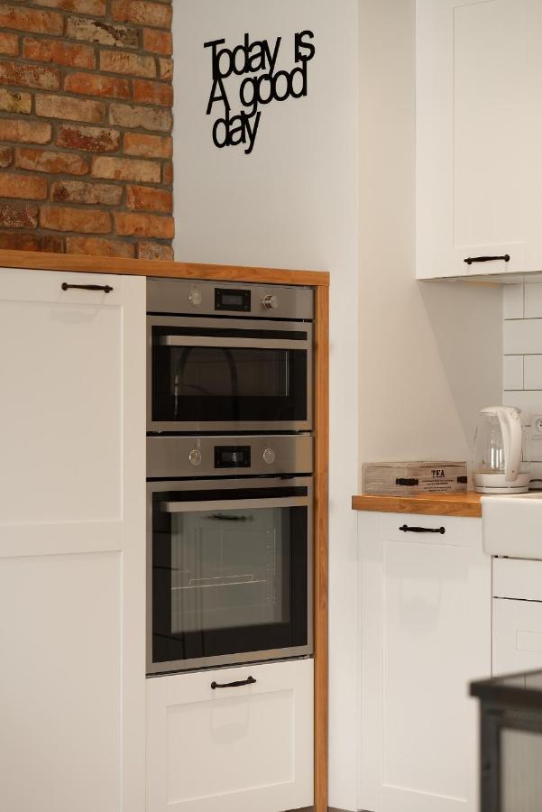 פוזנן Zentrum Apartament Parking By Impero מראה חיצוני תמונה